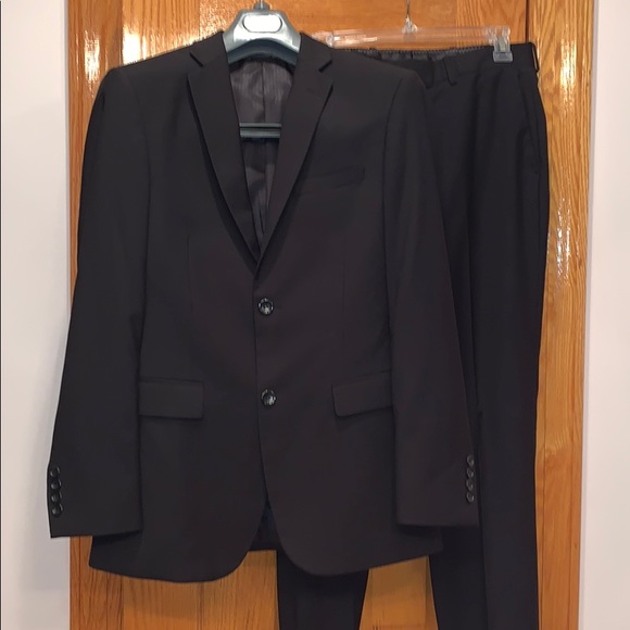 Caravelli Other - Caravelli Slim Mens Suit